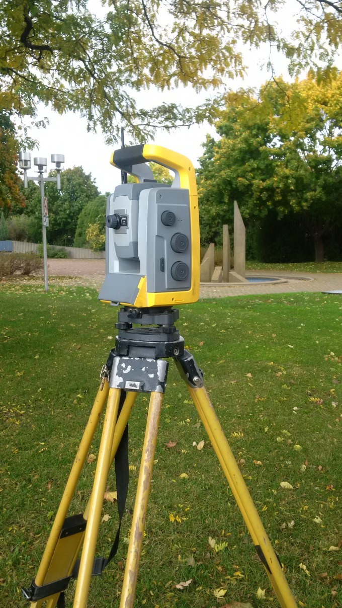 totalstation-and-theodolite